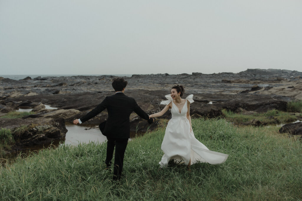 今どき＆おしゃれな結婚式オープニングムービーをロケーション撮影で【神奈川県・城ヶ島】