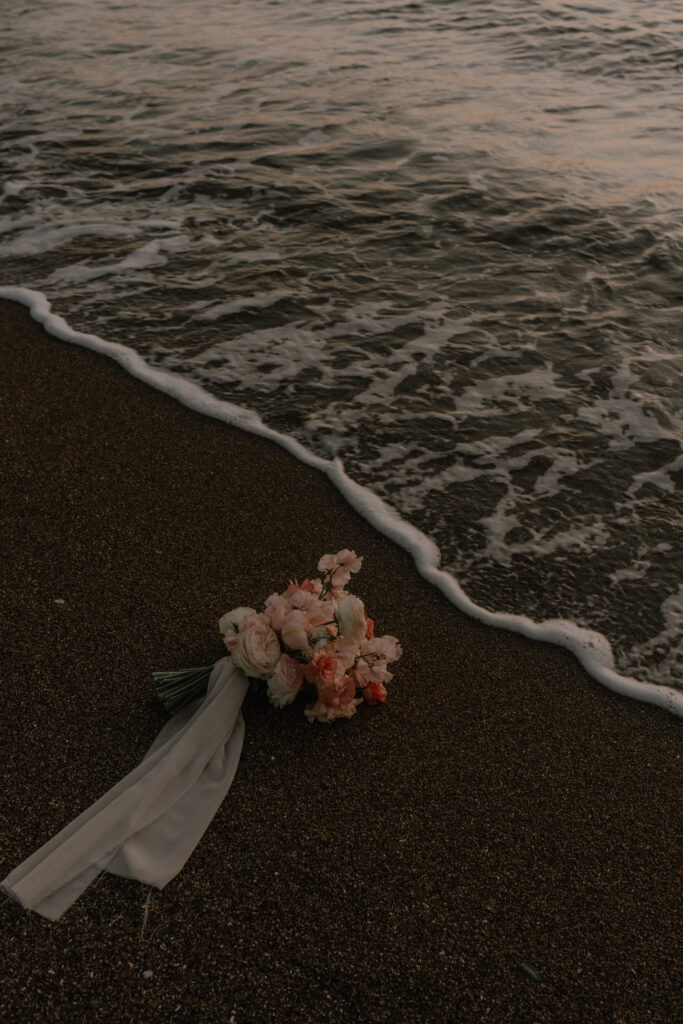 結婚式前撮り撮影|撮影スポット 【砂浜】 SANDY BEACH 参考事例