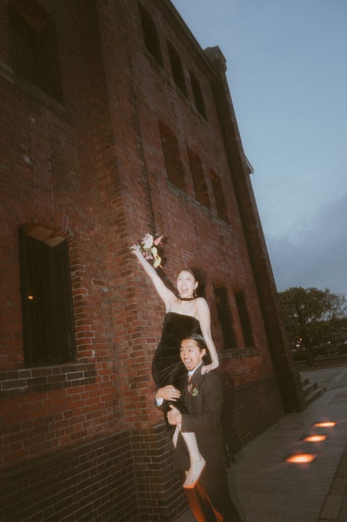 赤レンガ倉庫(BAOI/ナイト）の前撮り事例